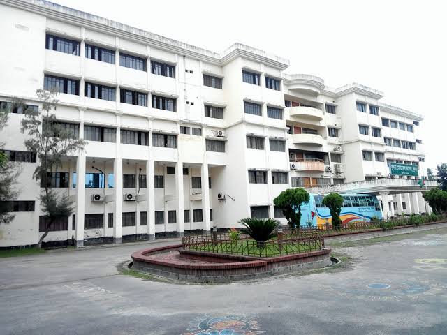 Khulna Medical Doctors Banner Image